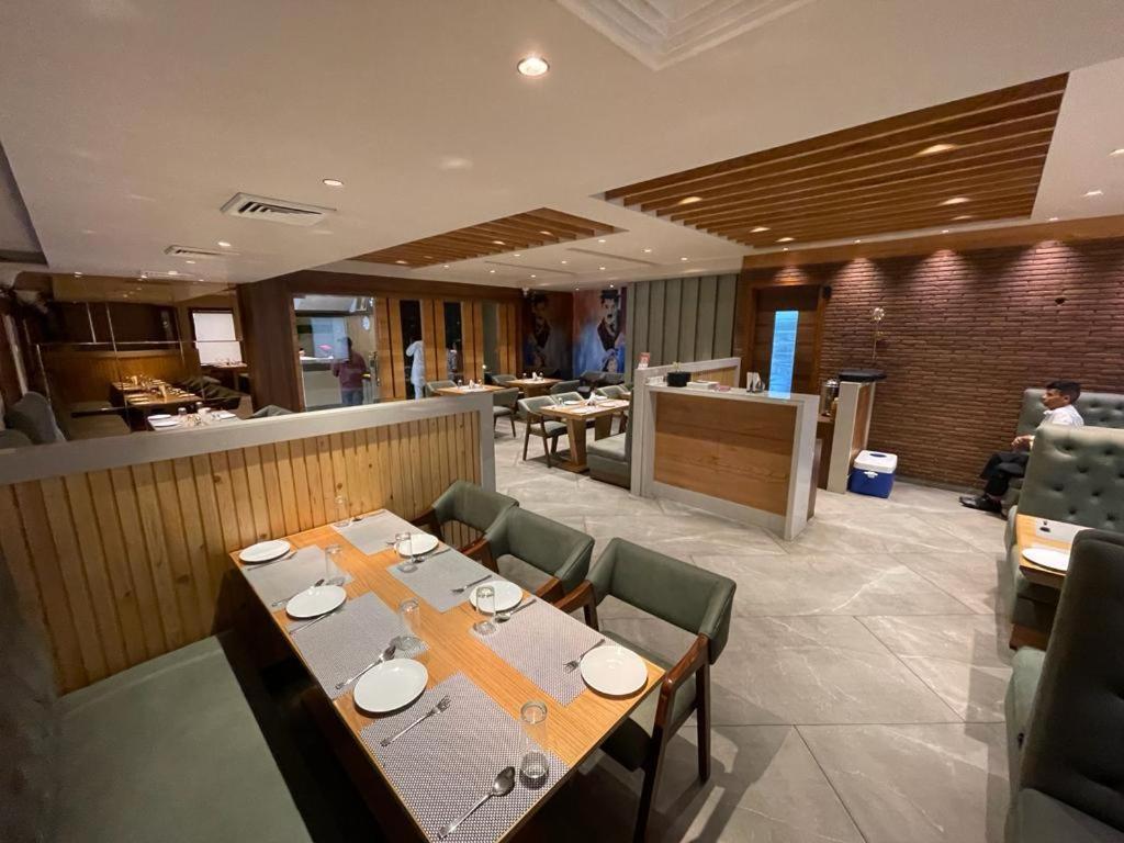 Hotel Endora Patiāla المظهر الخارجي الصورة